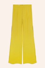 Traje Kim Amarillo · Sample ·