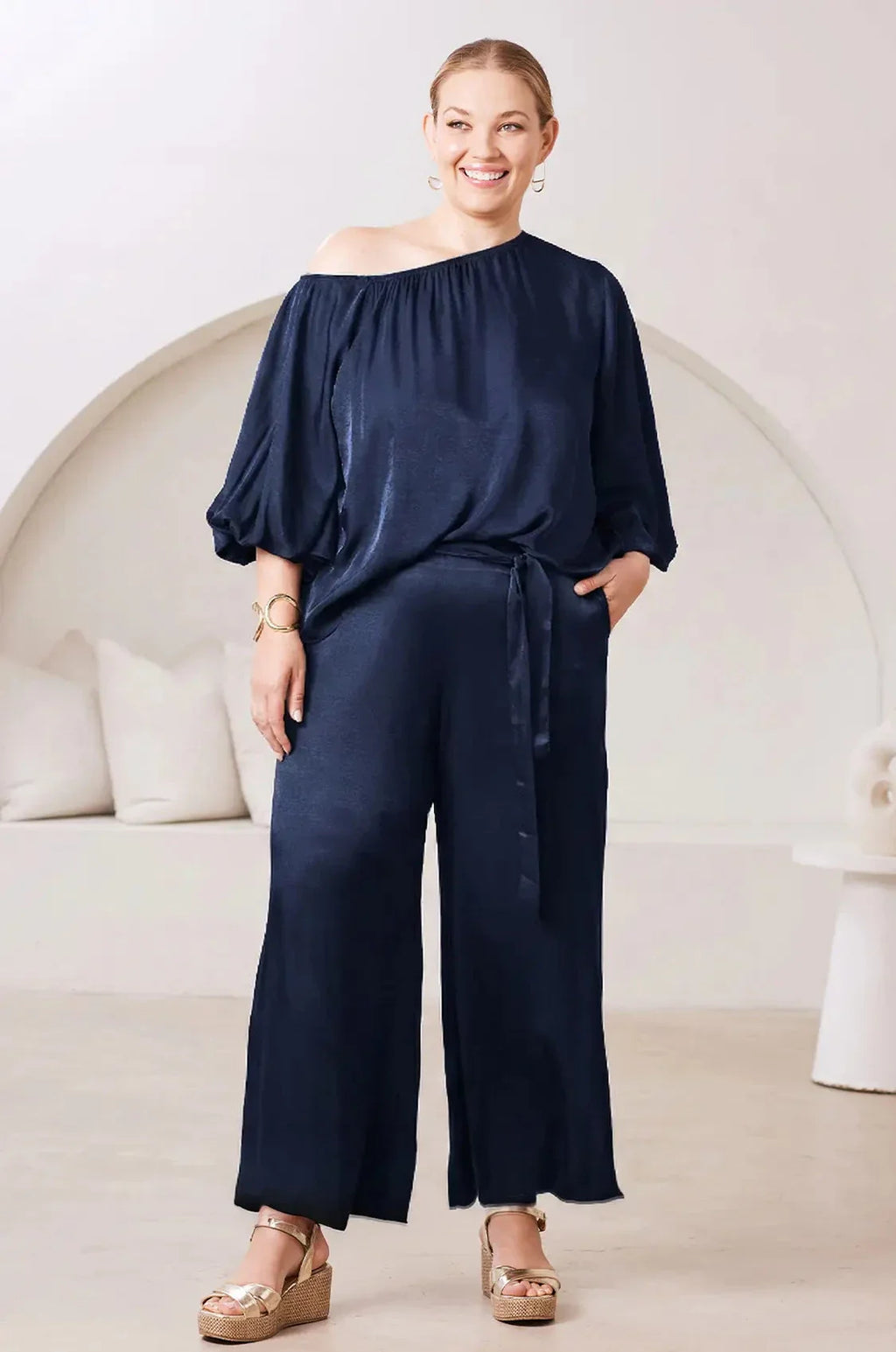 Sienna Off Shoulder Top Navy