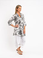 Long Pleated Shirt in Black and White