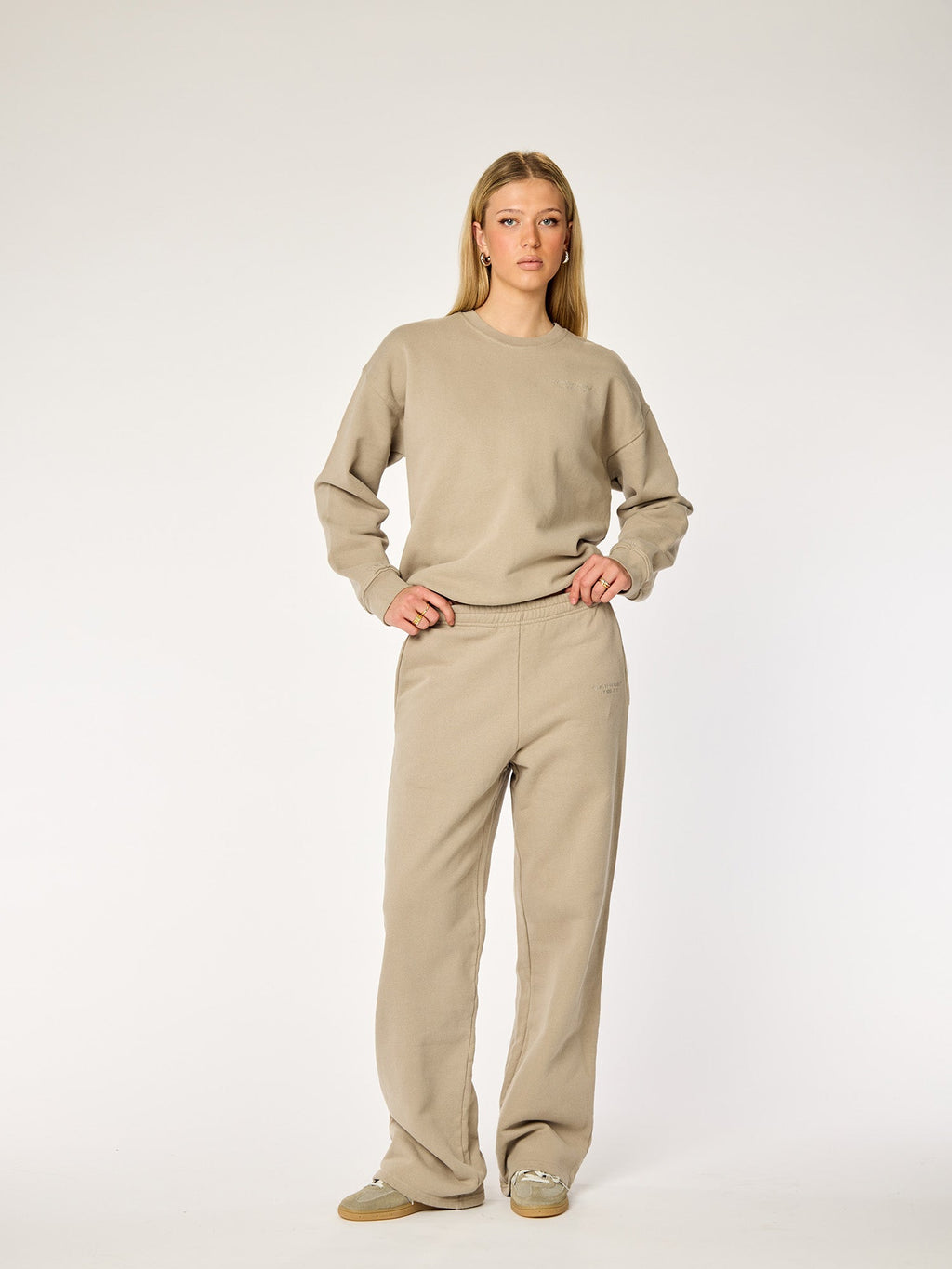 ESSENTIALS - Straight Leg Sweatpants • Stone