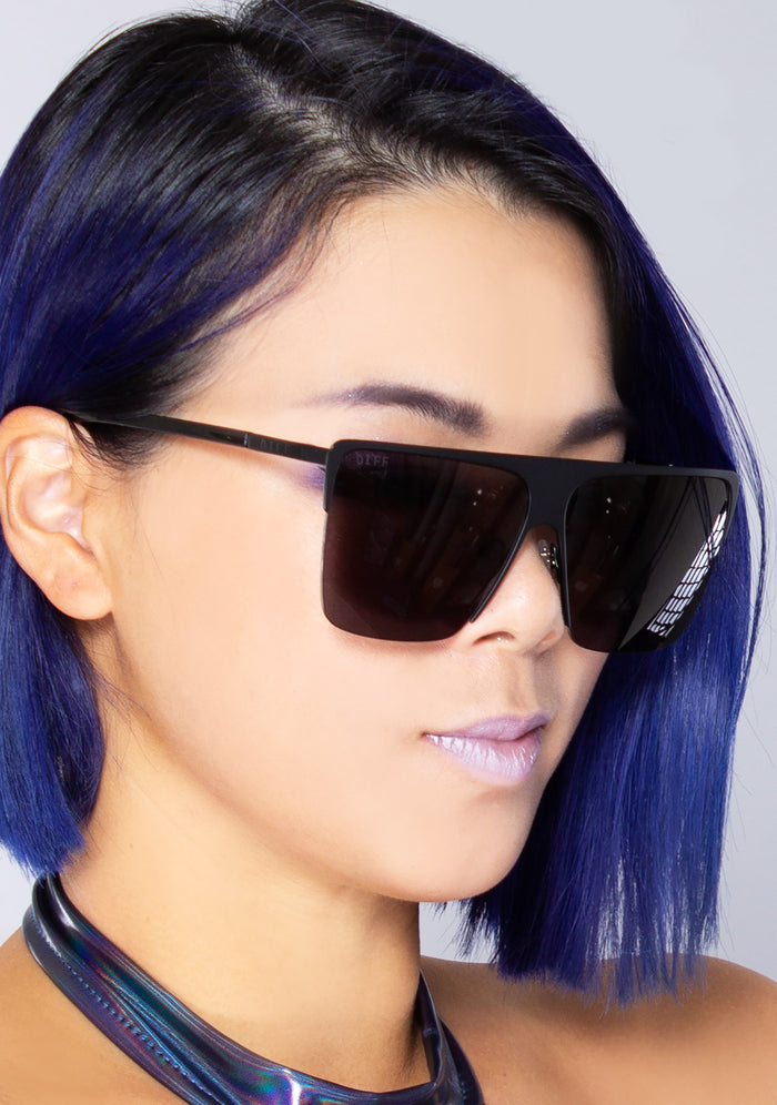 DIFF Eyewear Kendra Sunglasses in matte black grey — model side view