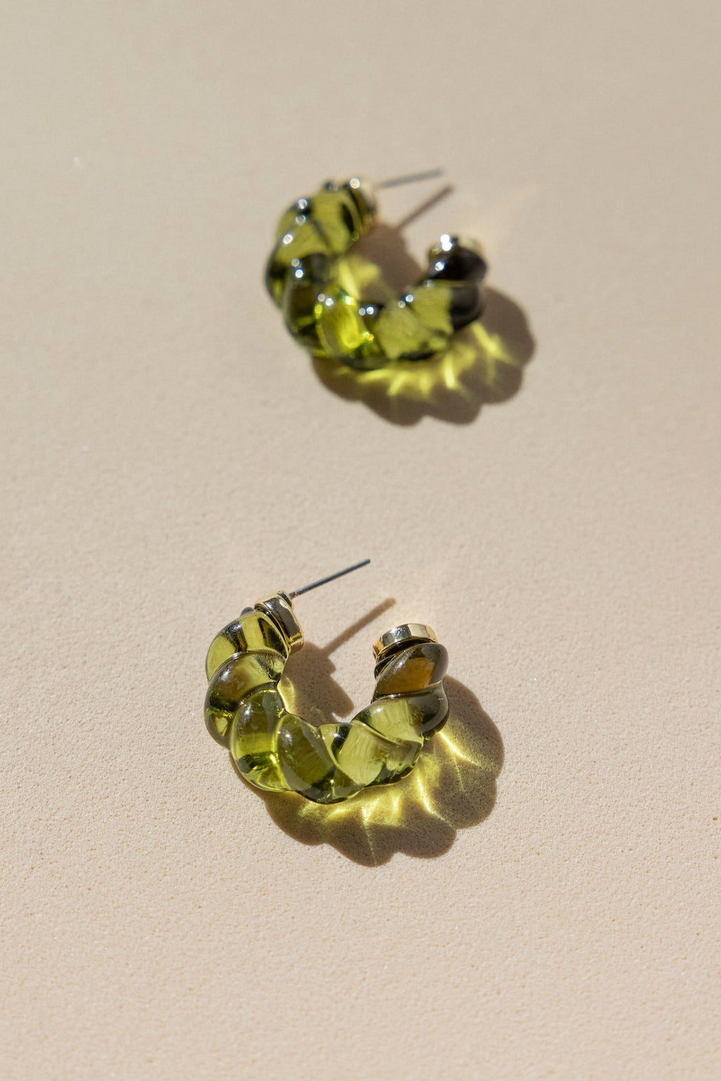 Pendientes Glossy Lia Green · Wisteria ·