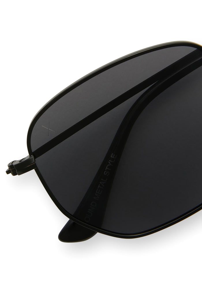 Dime Optics Roxbury Polarized Sunglasses in black grey — detail view