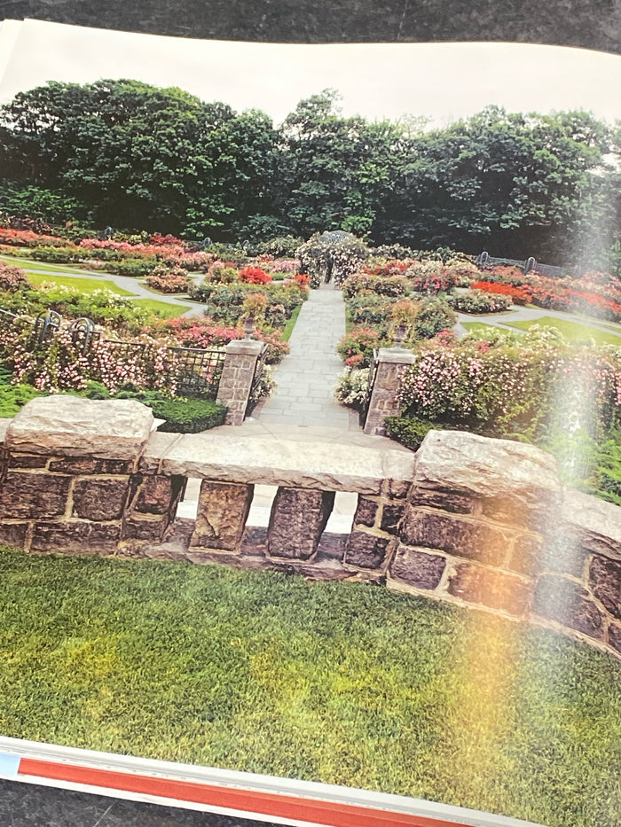 THE NEW YORK BOTANICAL GARDEN BOOK